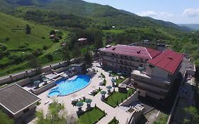 Aghveran Ararat Resort Hotel