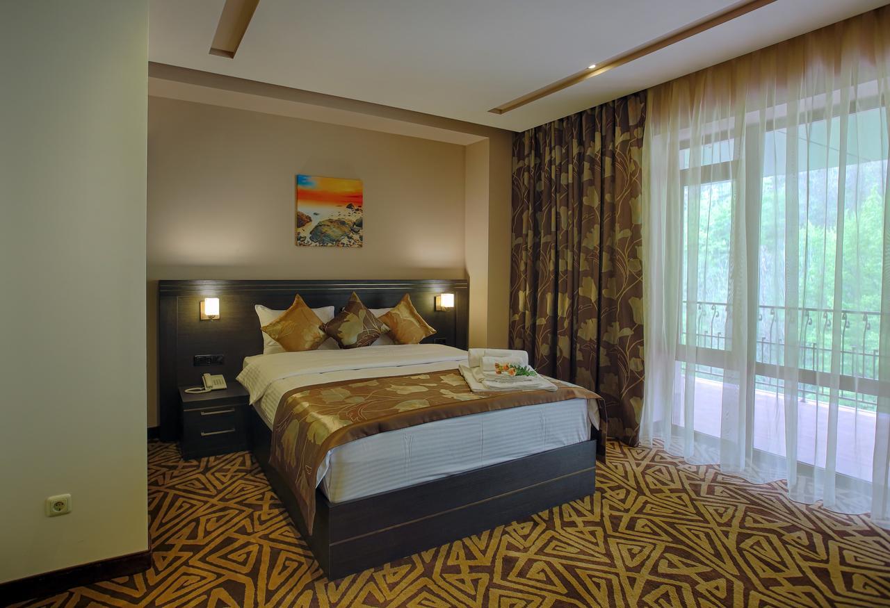 Aghveran Ararat Resort Hotel Arzakan Exterior photo
